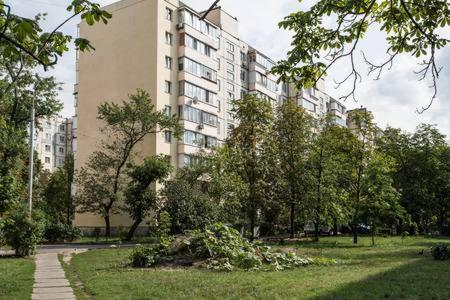 Comfortable Apartment On The River Bank Kiew Exterior foto